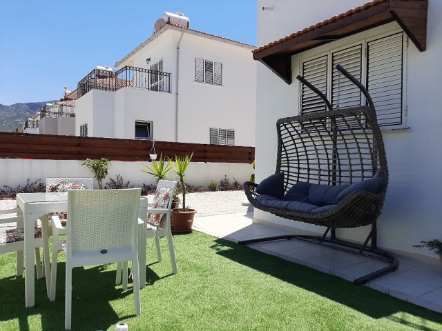 Voll möblierte 3+1 freistehende Villa zum Verkauf in Kyrenia Alsancak Ta Merit Royal Hotel E zu Fuß erreichbar!!! ** 