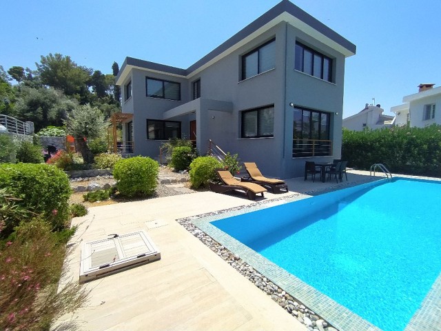 Kyrenia, Çatalköy, 4+1 luxury house for sale, with private pool, garden +90542877144 ** 