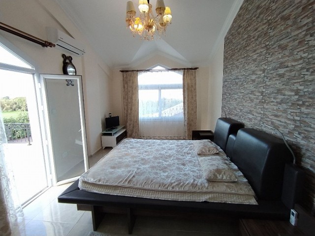 Lapta, lux 4+1 satilik villa, ozel havuzlu, denize 400m +905428777144 Engl, Tur, Rus