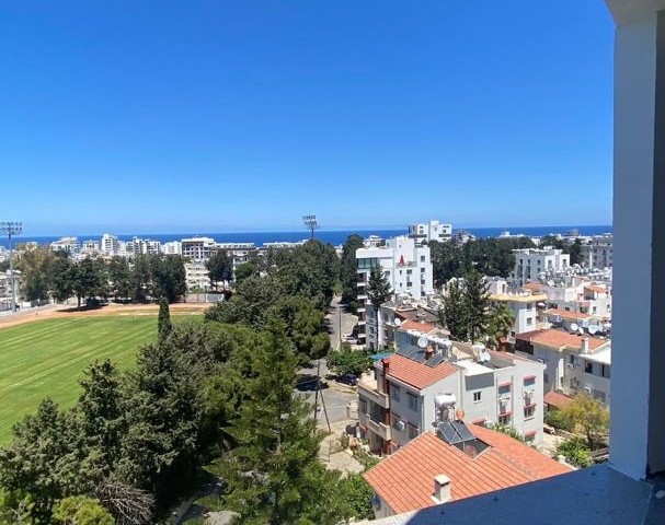 WIR HABEN AN JEDES DETAIL GEDACHT, DAMIT SIE KYRENIA UND DAS MITTELMEER IN IHRER EXKLUSIVEN PENTHOUSE-WOHNUNG GENIEßEN KÖNNEN ** 