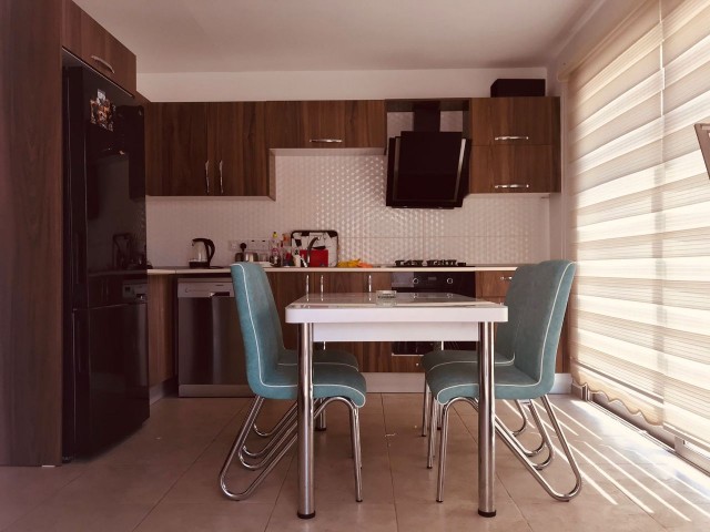 3 ZIMMER 2 WOHNZIMMER DOPPELVILLA ZUR MIETE MIT VOLLEM MEERBLICK IN KYRENIA CIKLOS... ** 