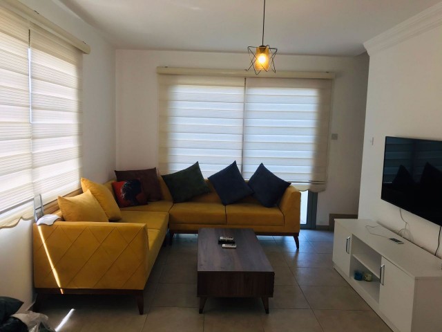 3 ZIMMER 2 WOHNZIMMER DOPPELVILLA ZUR MIETE MIT VOLLEM MEERBLICK IN KYRENIA CIKLOS... ** 