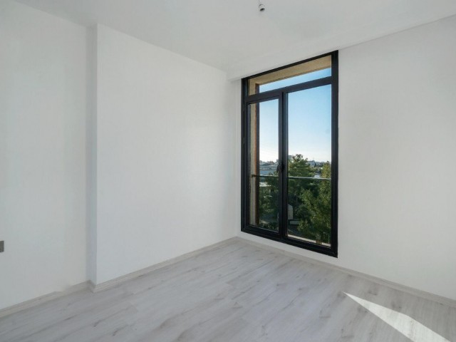 ULTRA LUXURIOUS MOUNTAIN SEA AND CITY VIEW 2+1 FLAT IN KYRENIA CENTER (THERE IS ONE ON EVERY FLOOR 3.4.5.)