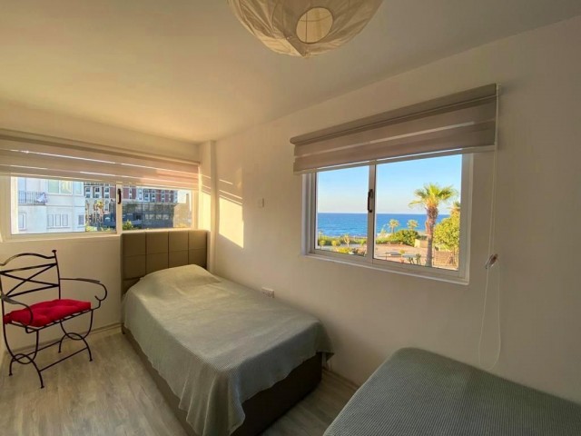 Komplett eingerichteter 2-Zimmer-Duplex-Bungalow zur kurzfristigen Miete in der Nähe des Sandstrandes des Kaya Palazzo Hotels, Llogara 05428885177 ** 