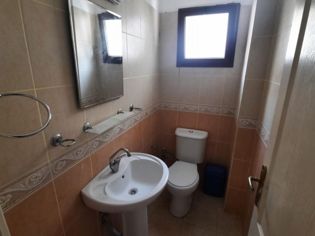 Penthouse To Rent in Doğanköy, Kyrenia