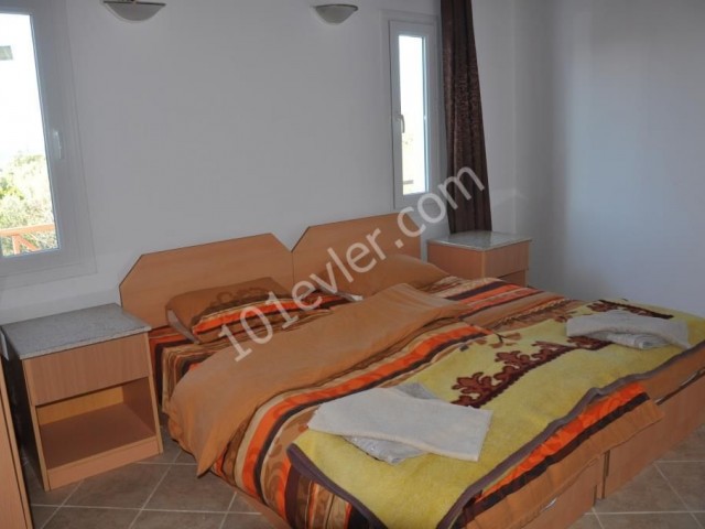 SEA VIEW 5+2 DAILY VILLA WITH PRIVATE POOL IN KYRENIA, ALSANCAK ** 