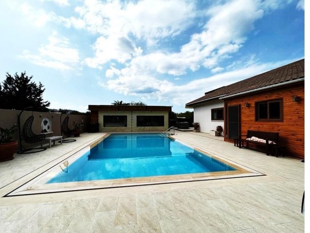 DETACHED HOUSE FOR SALE IN NATURE IN KARSIYAKA!!!