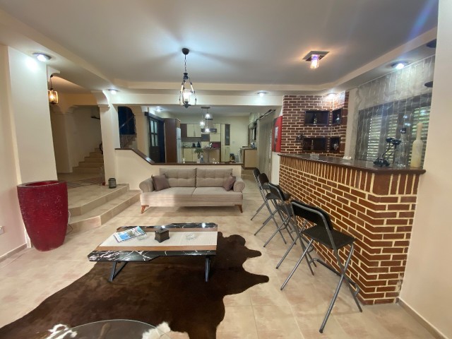 Neue voll möblierte Villa zum Verkauf in Ortaköy, elit Bezirk von Nikosia 4-Zimmer-Garten mit Doppel-Kamin ** 