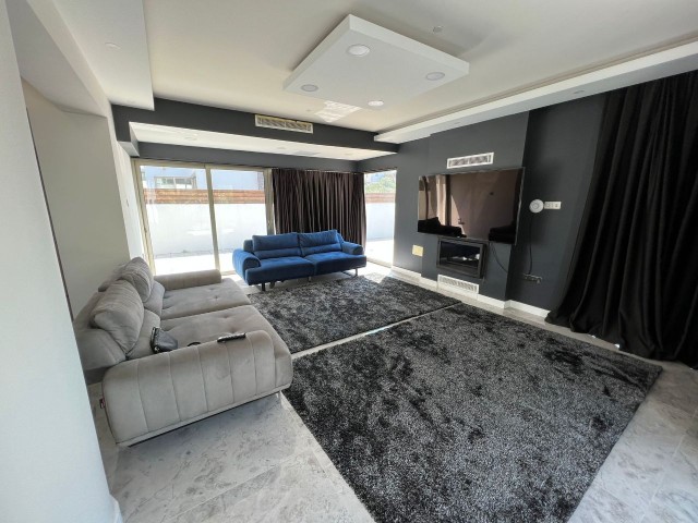 LUXUS MÖBLIERTE 3-ZIMMER-VILLA AM MEER IN CHATALKÖY!!! ** 