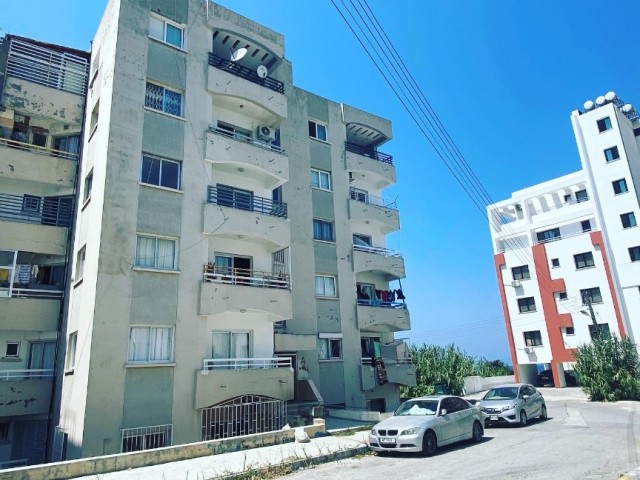 GİRNE MERKEZDE PÜSKÜLLÜDE 3+1 TÜRK KOÇANLI DAİRE