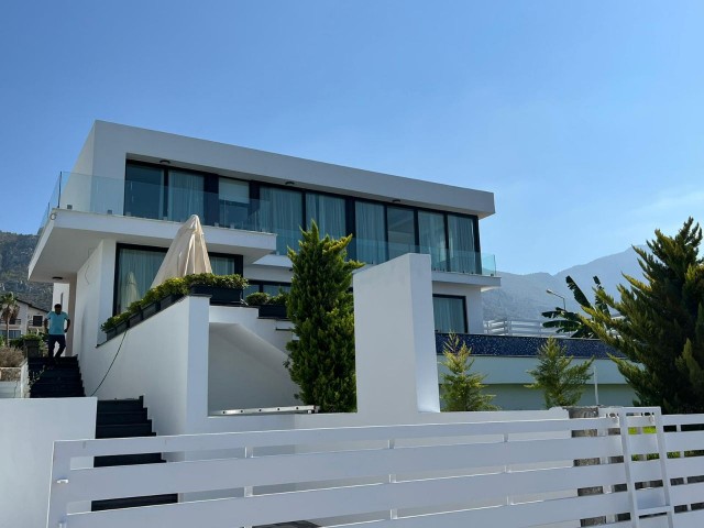 FULLY FURNISHED VILLA FOR RENT IN ÇATALKÖY WITH AN UNBEATABLE VIEW!!!