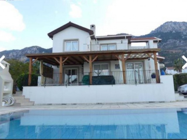 Daily Rental Villa with Private Pool in Lapta!!! ** 