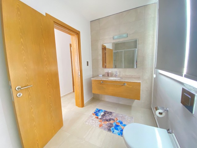 2+1 flat for rent within the site with pool