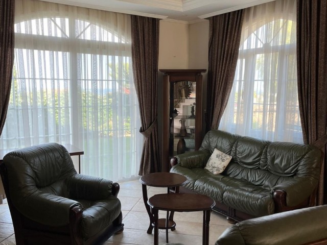 PRIVAT ENTWICKELTE VILLA ZU VERMIETEN IN ÇATALKÖY +905428885177