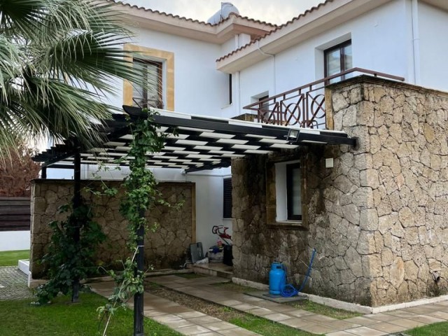 Villa Mieten in Bellapais, Kyrenia