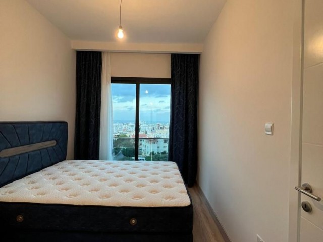 GIRNE MERKEZDE LÜKS 2+1 DAİRE 