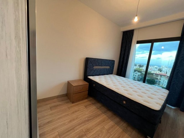 GIRNE MERKEZDE LÜKS 2+1 DAİRE 