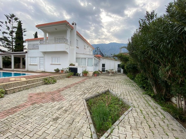 VILLA FOR SALE 200 METERS FROM THE SEA IN 2 ACRES OF LAND IN LAPTA - TEL: 0533 856 24 64