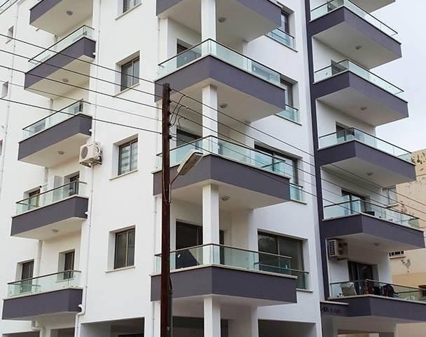 2+1 Apartment for Rent in Kyrenia Center Yeni Liman