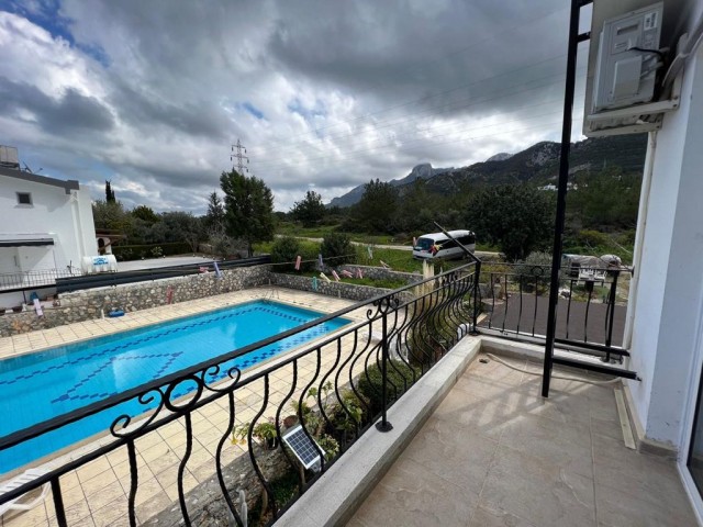 VILLA MIT 3 SCHLAFZIMMERN UND GEMEINSAMER POOL IN KYRENIA - ÇATALKÖY