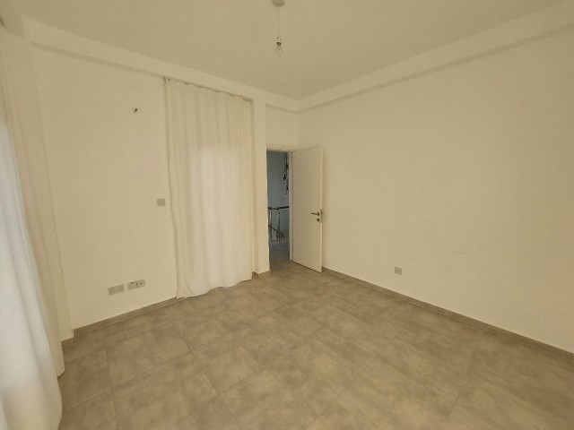 Гирне, Беллапаис, 4+1 дом на продажу, 1 км до английской школы +905428777144