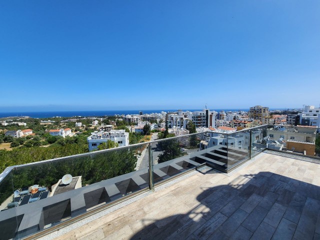 Kyrenia Center 3+1 neues Penthouse zu verkaufen 190m2, 2 Etagen +905428777144 Englisch, Türkisch, Russisch