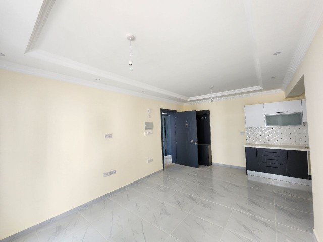 Alsancak, SON 2 ADET 95m2 2+1 satilik daireler +905428777144 English,  Türkçe,  Русский