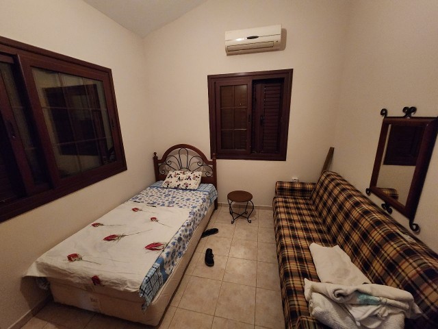 Karşıyaka, kiralik 3+1 villa, denize yakın +905428777144 Русский, Türkçe,  English 