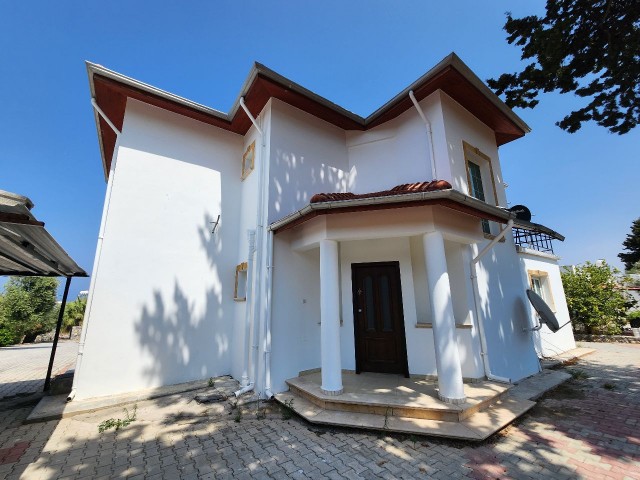 Karşıyaka, 5+1 Villa mit privatem Pool zu verkaufen, 1336 m2 Grundstück +905428777144 Englisch, Türkisch, Russisch