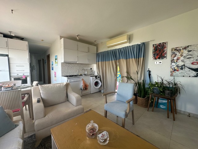 2+1 FLAT WITHIN WALKING DISTANCE TO THE BEACH