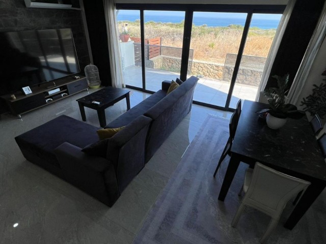 Karşıyaka, 0 to the sea, lux 2+1 semi-detached villa for rent +905428777144 Русский, English, Turkish