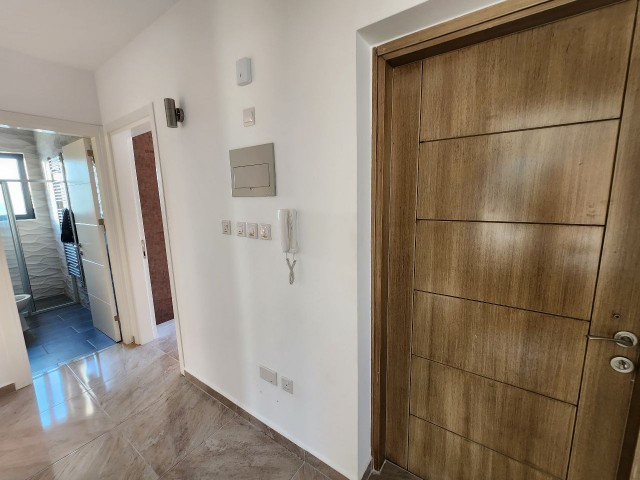 Girne merkez, Hür Deniz markete, 3+1 kiralik lux penthouse +905428777144 Русский, English,  Türkçe 