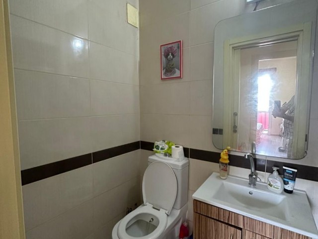 GİRNE MRKEZDE SATILIK 1+1 DAİRE