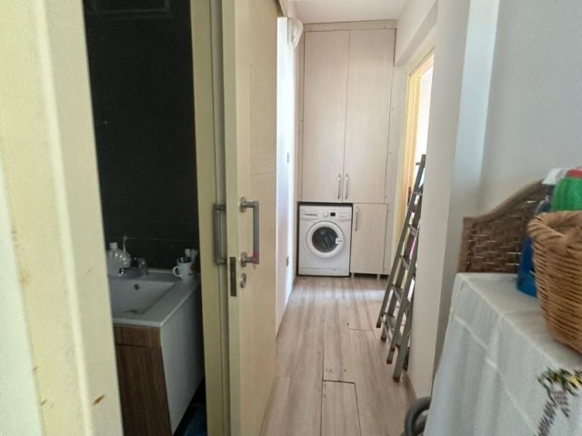 GİRNE MERKEZDE YATIRIMLIK SATILIK 2+1 DAİRE