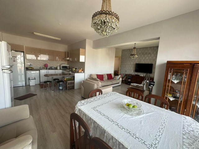 2+1 FLAT FOR SALE IN KYRENIA CENTER FOR INVESTMENT