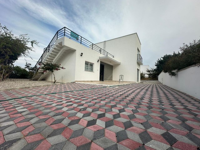 PRIVATE VILLA FOR SALE IN ESENTEPE, THE NEW CITY OF THE ISLAND