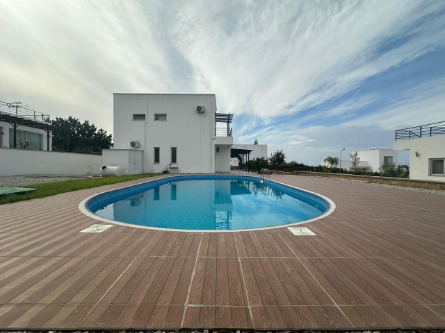 PRIVATE VILLA FOR SALE IN ESENTEPE, THE NEW CITY OF THE ISLAND