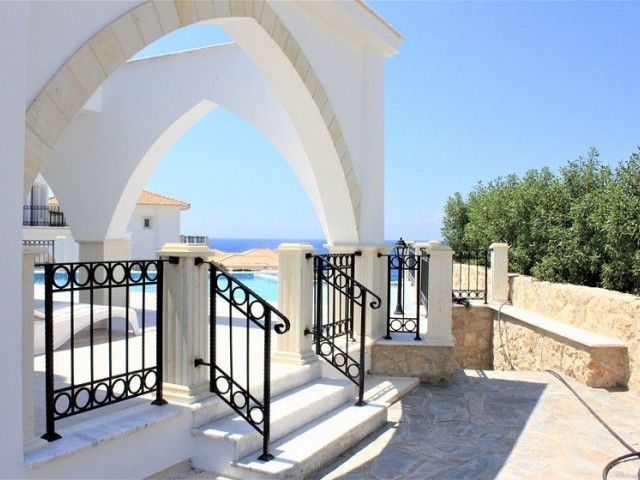 LUXURY VILLAS IN KYRENIA WITH PRICES STARTING FROM 1,199,950 STG