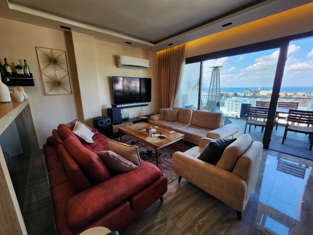 Girne merkez, satilik 250m2 3 katlı lux penthouse,  özel havuzlu, ozel asansör ve garaj +905428777144 Türkçe,  English,  Русский