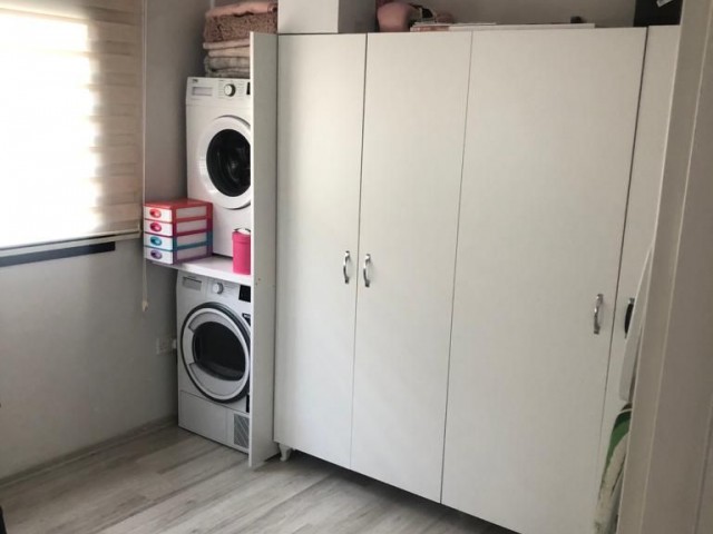 2+1 Wohnung zum Verkauf im Erdgeschoss in Alsancak!