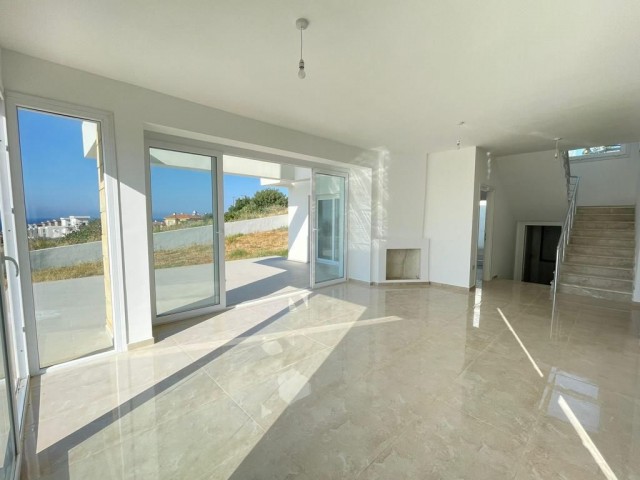 3+1 Villa zum Verkauf in Kyrenia Yesiltepe!!