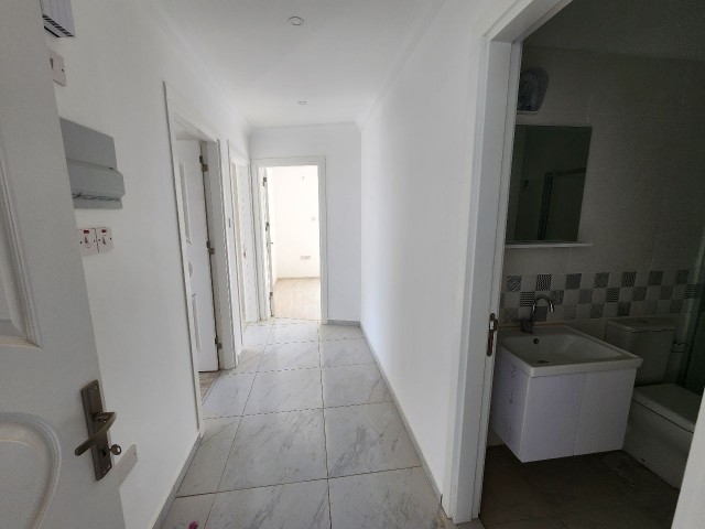 Alsancak, satilik hazır 3+1 daire, 2 banyo ! +905428777144 English,  Türkçe,  Русский 