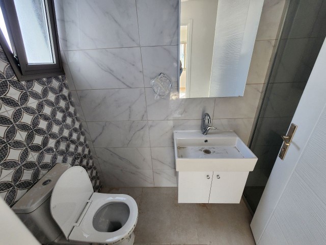 Alsancak, satilik 63m2 1+1 daireler +905428777144 English,  Türkçe,  Русский 