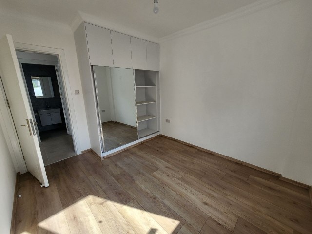 Alsancak, satilik 63m2 1+1 daireler +905428777144 English,  Türkçe,  Русский 