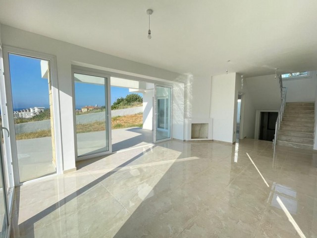 Alsancak, last villa for sale, 3+1 220m2, 50% down payment!!! +905428777144 Russian, Turkish, English