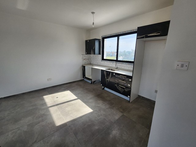 2+1 yeni kiralik ticari izinli ofis, 140m2 +905428777144 English,  Türkçe,  Русский 