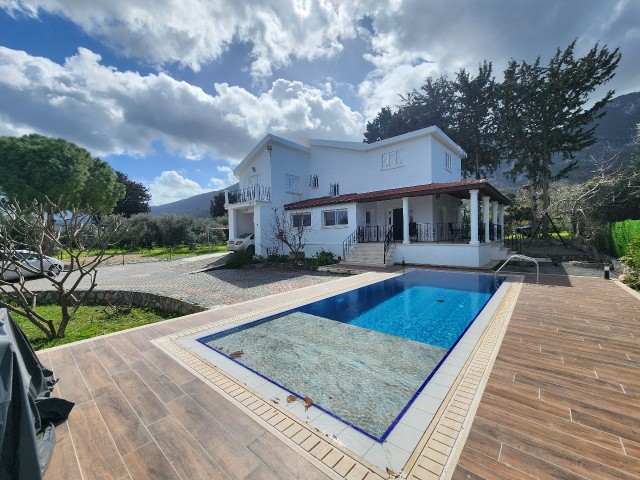 Lapta, luxury villa with private pool for rent 3+1 +905428777144 Русский, Turkish, English