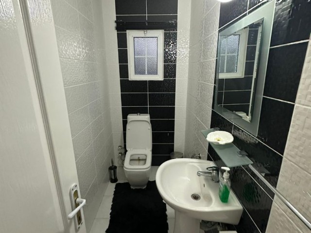 Edremit, kiralik 3+1 villa, havuz, djakuzi, 2 banyo, 2 mutfak +905428777144 English,  Türkçe,  Русский 