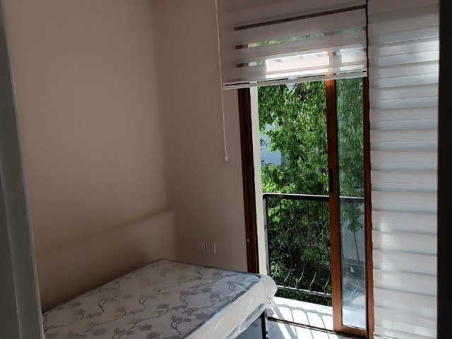 3+1 flat for rent in the center of Kyrenia, Barış park +905428777144 Русский, English, Turkish