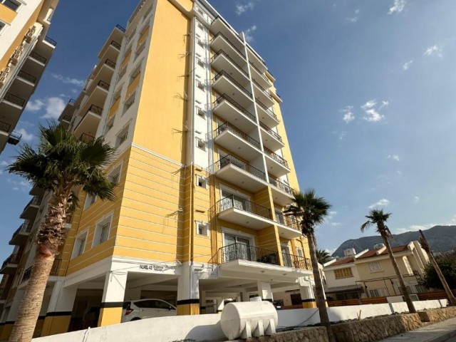 NEUE 2+1-WOHNUNG ZU VERMIETEN IM KYRENIA CENTER